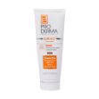 کرم-ضد-آفتاب-فاقد-چربی-پرودرما-SPF50-مناسب-پوست-های-چرب-و-جوش-دار-۴۰-میلی-لیتر---Pro-Derma-Sunscreen-SPF50-Oil-Free-cream-40-ml