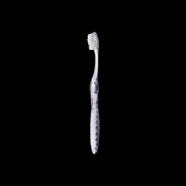 مسواک-ویتا-کلین-سنسیتیو-تریزا-با-برس-نرم-مناسب-دندان-های-حساس---Trisa-Vita-Clean-Sensitive-Toothbrush